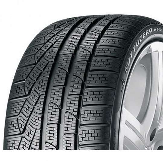 Pirelli Winter Sottozero serie II 335/30 R 20 104W Pirelli Winter Sottozero serie II 335/30 R 20 104W