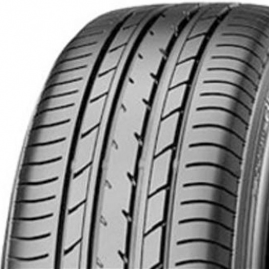 Yokohama dB E70 215/45 R 17 87W Yokohama dB E70 215/45 R 17 87W