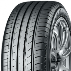 Yokohama BluEarth-GT AE51 215/45 R 16 90V Yokohama BluEarth-GT AE51 215/45 R 16 90V