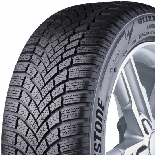 Bridgestone Blizzak LM005 235/50 R 17 100V Bridgestone Blizzak LM005 235/50 R 17 100V